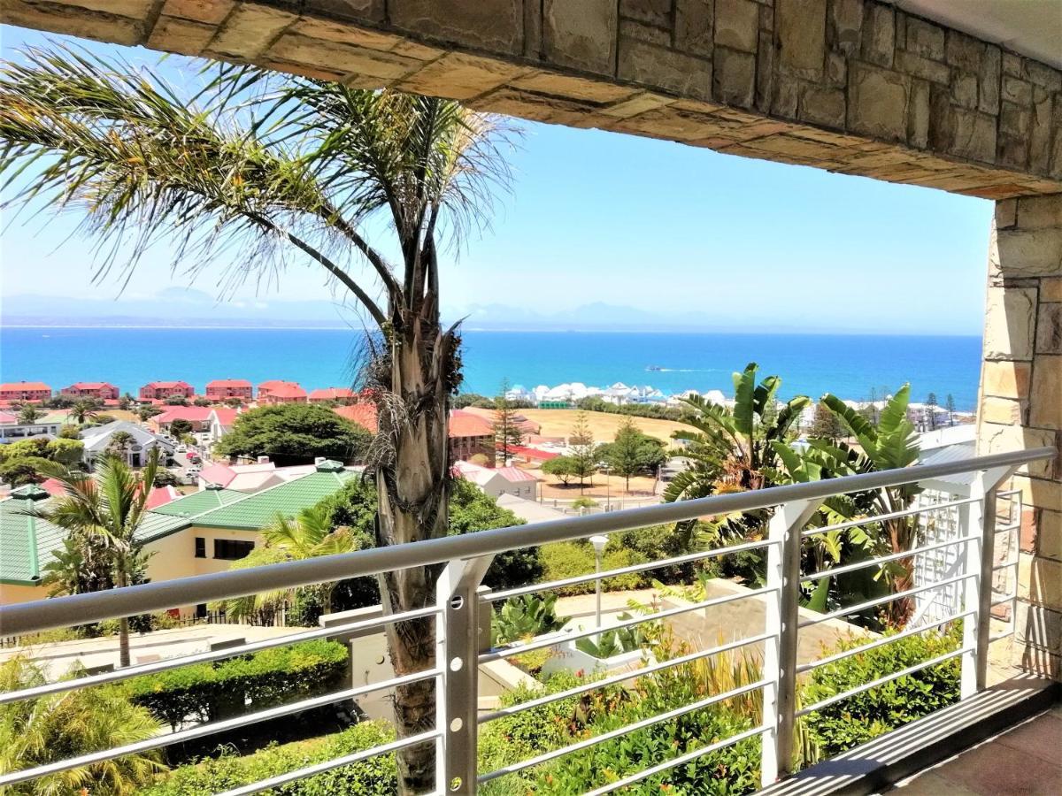 4 On Montagu Accommodation Mossel Bay Extérieur photo